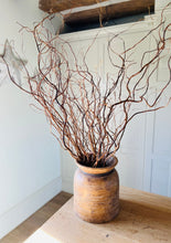 Load image into Gallery viewer, Natural Twisted Willow Branches – Tall Curly Twigs for Vase Decor