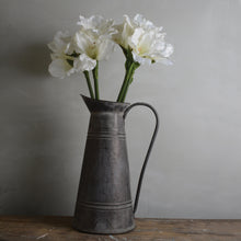 Load image into Gallery viewer, Faux White Amaryllis Stem