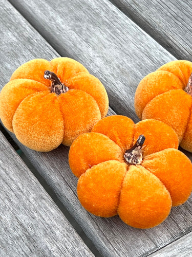 Orange Velvet Faux Pumpkins Set Of 3 Fabric Mini Pumpkin Fall Seasonal Decoration Halloween Decorations Autumn Table Decor Styling